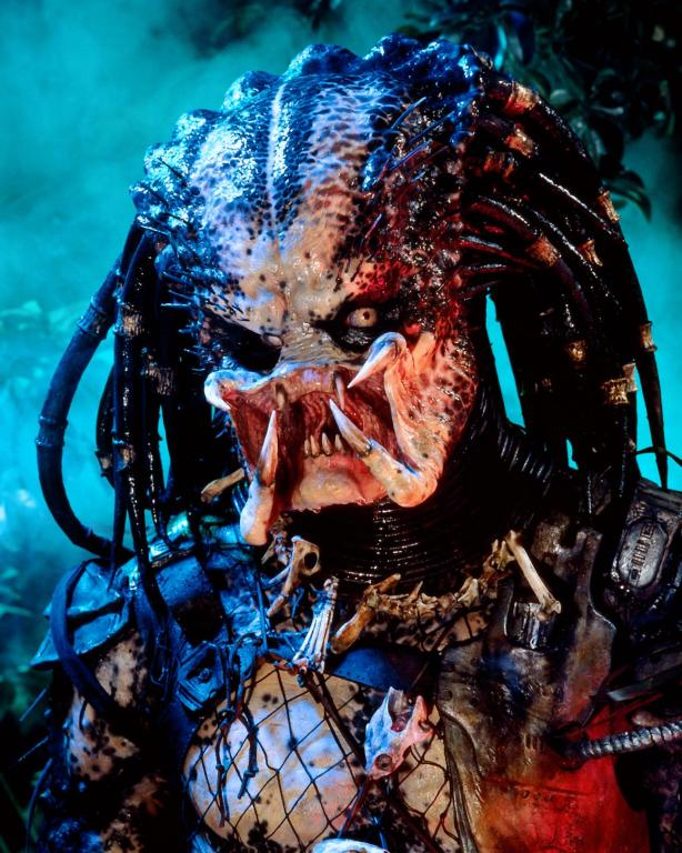 The Predator: سيكون الفيلم متجرًا للجزار ، بالإضافة إلى أنه يحق له الحصول على ثلاثية الأبعاد