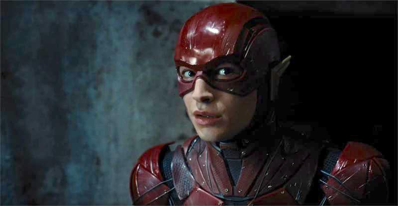 ربما يكون فيلم Flash Movie قد وجد مخرجًا جديدًا ويمكنه القيام بذلك هذه المرة