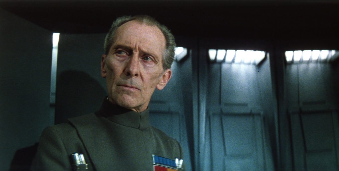 كيف أعاد Rogue One إنشاء وجه بيتر "Grand Moff Tarkin" كوشينغ