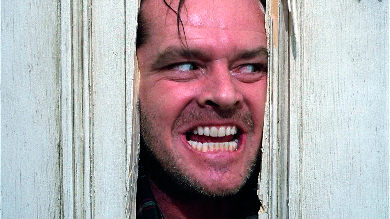 ستيفن كينغ، مؤلف كتاب The Shining، يكشف عن فيلم الرعب الذي كان يخشى إكماله