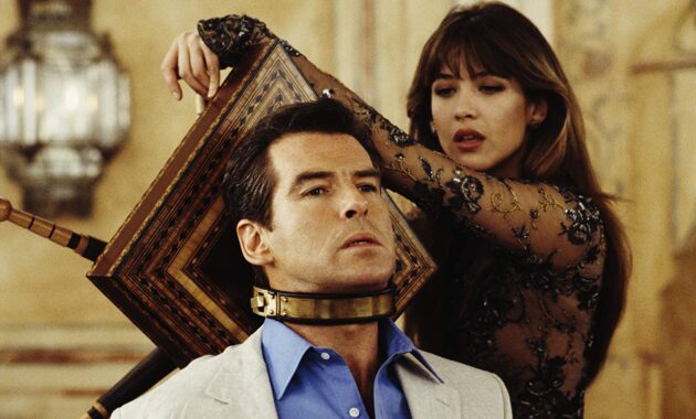 Monde ne suffit pas (Le) : photo, Pierce Brosnan, Sophie Marceau