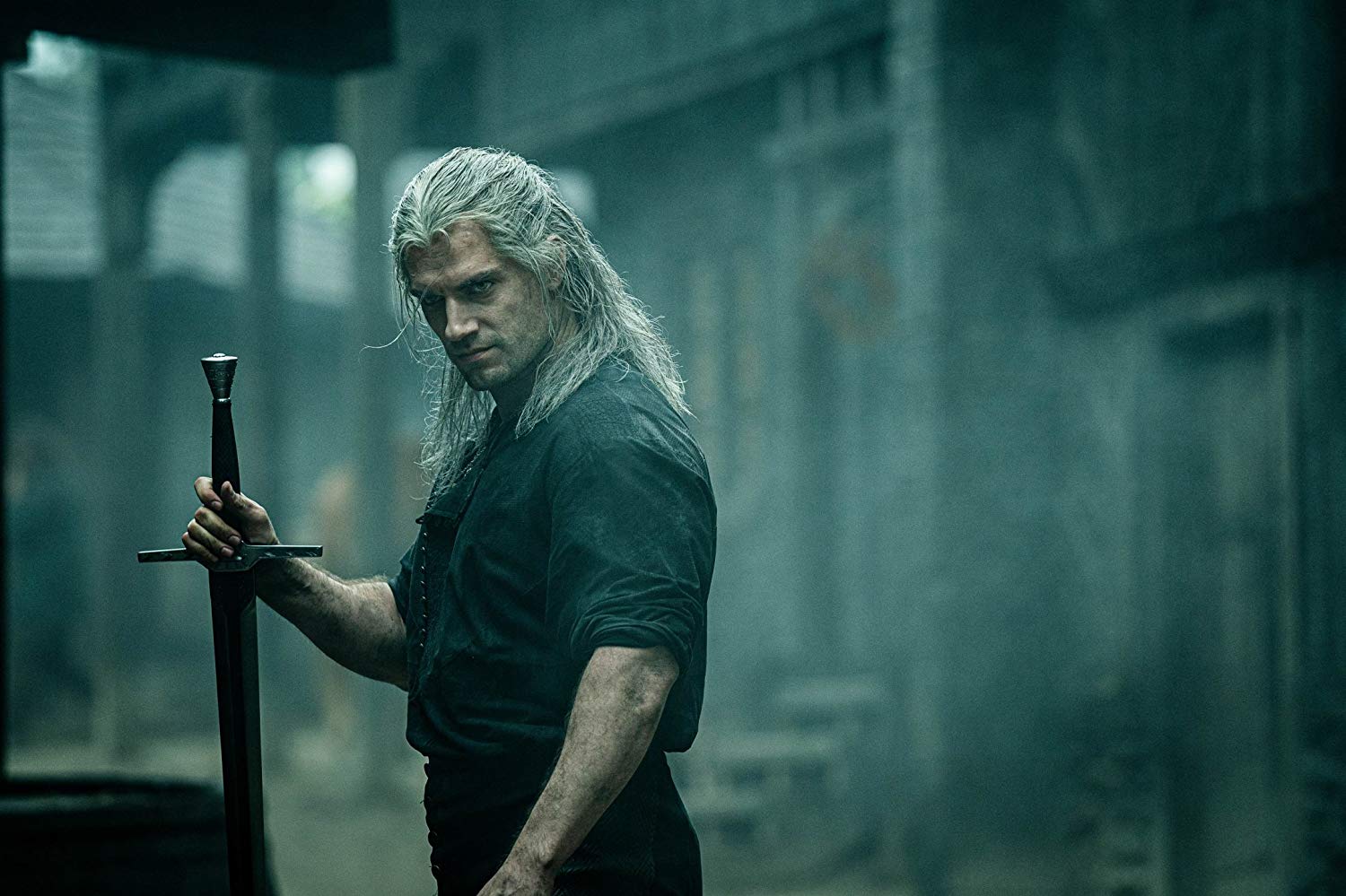 The Witcher الموسم 2: يعرض العارض مسلسل Netflix بين الأشرار والظلام